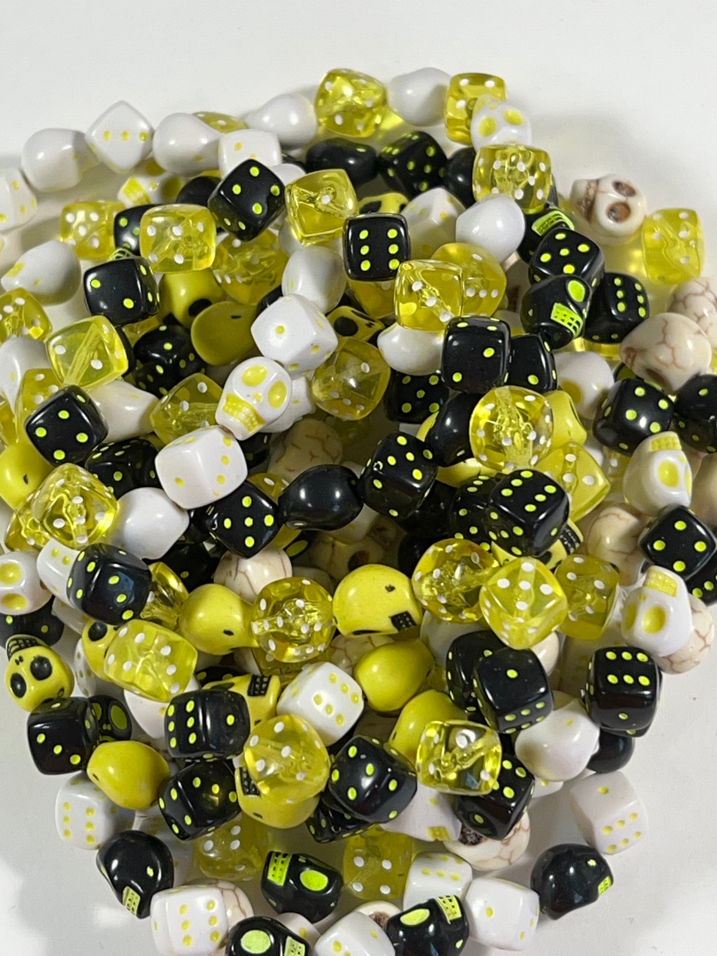 Skull & Dice Yellow