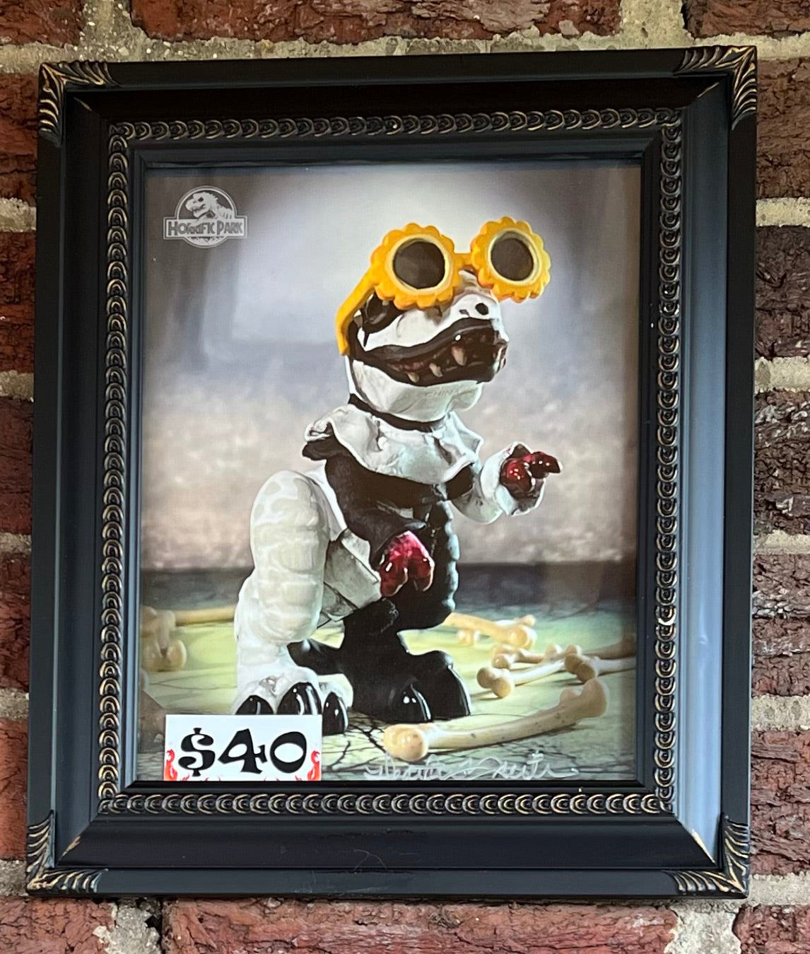 Art w/ Glasses / Terrifiersaurus