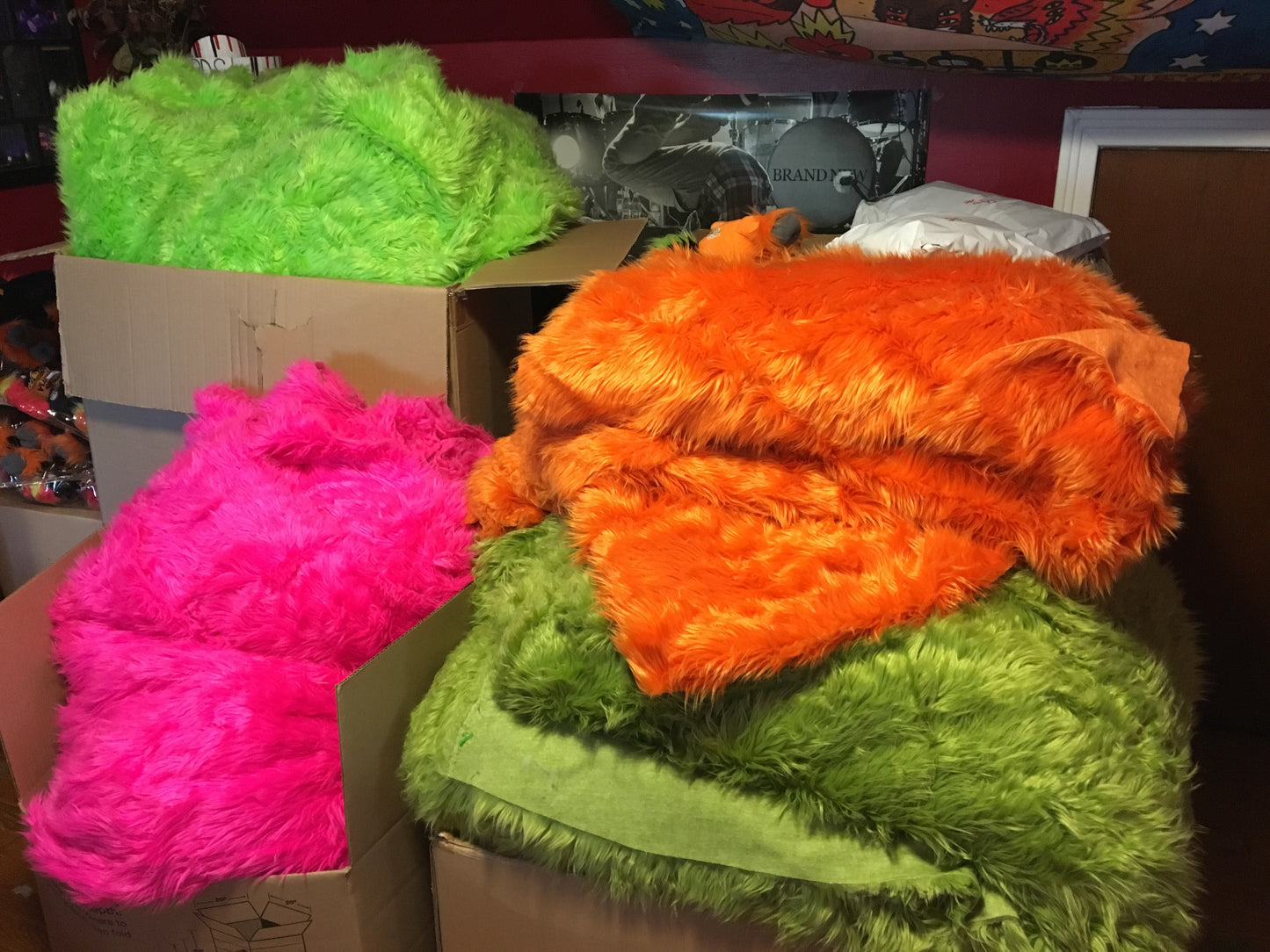 OLIVE GREEN Long Pile Faux Fur